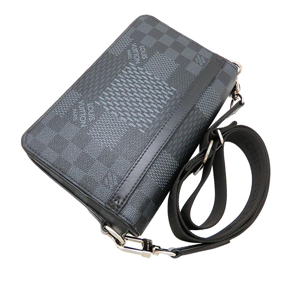 Pre-Loved Louis Vuitton Damier Graphite Studio 3D Messenger Bag - Picture 4 of 12